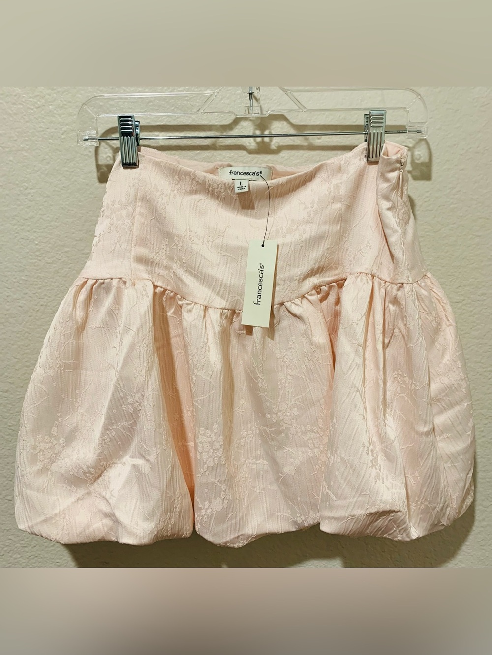 Francesca's Collections Pale Pink Jacquard Bubble Skirt